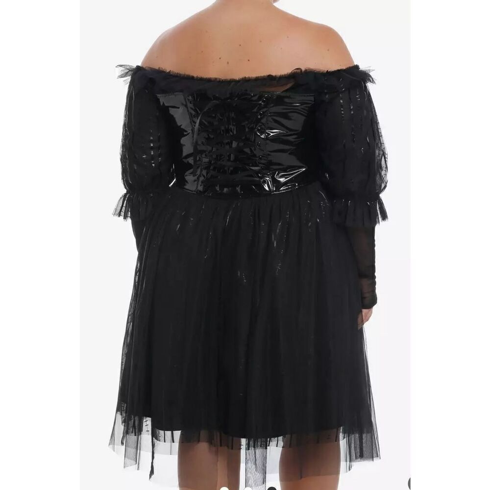 Hot Topic Beetlejuice Beetlejuice Delores Lace-Up Dress Plus Size 2 Nwt - Picture 7 of 8